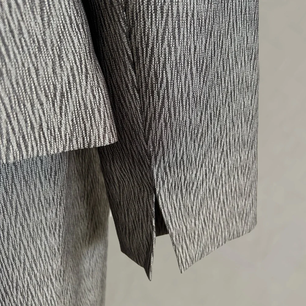 Gray Textured Blazer and Skirt Set - Picture 5 of 7
